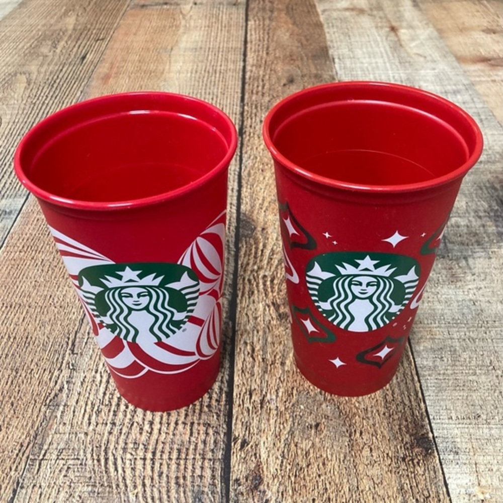 Starbucks Reusable Red Holiday Cups Set of 2 Peppermint Starburst 16oz Tumblers